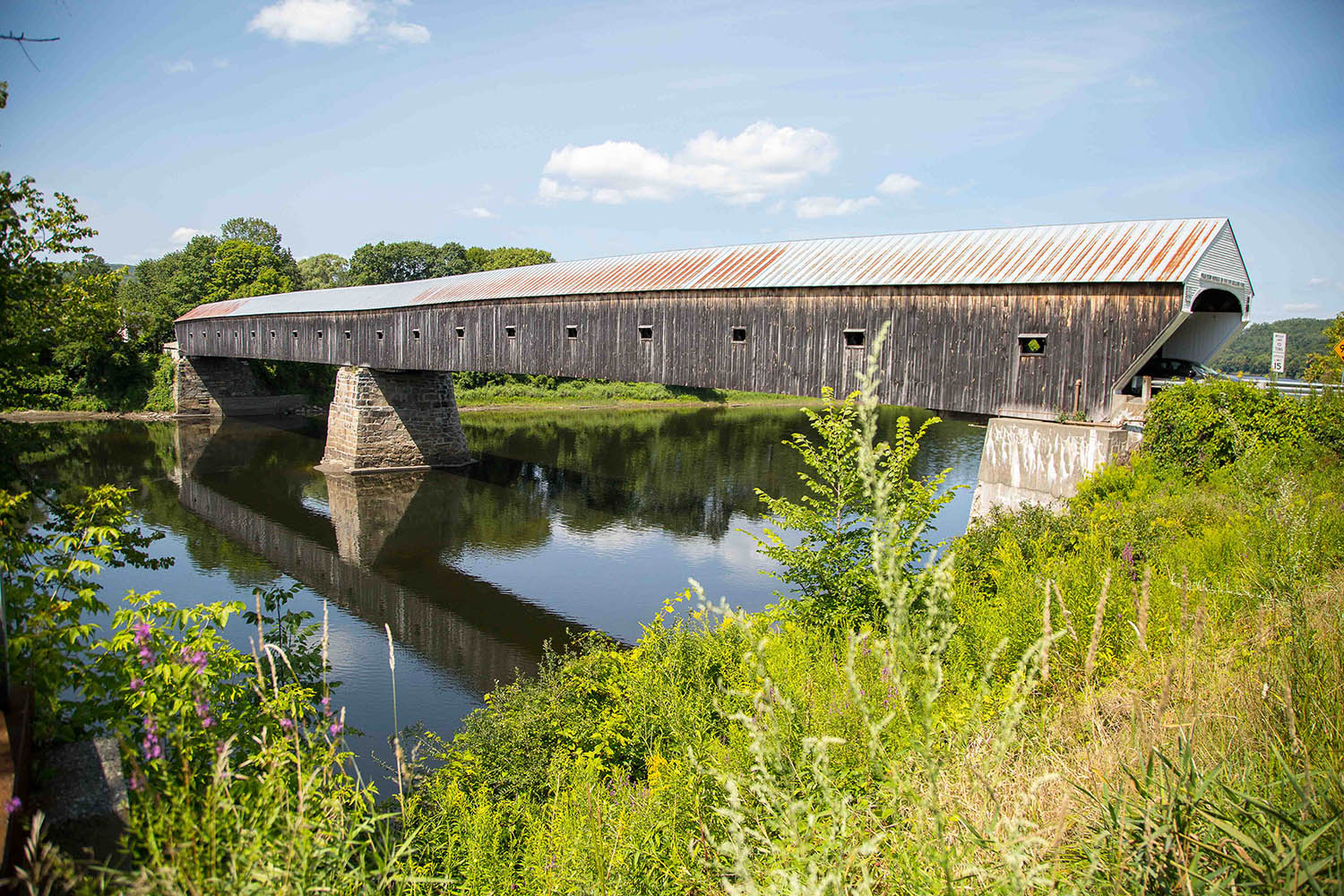 image of covered bridge in nh