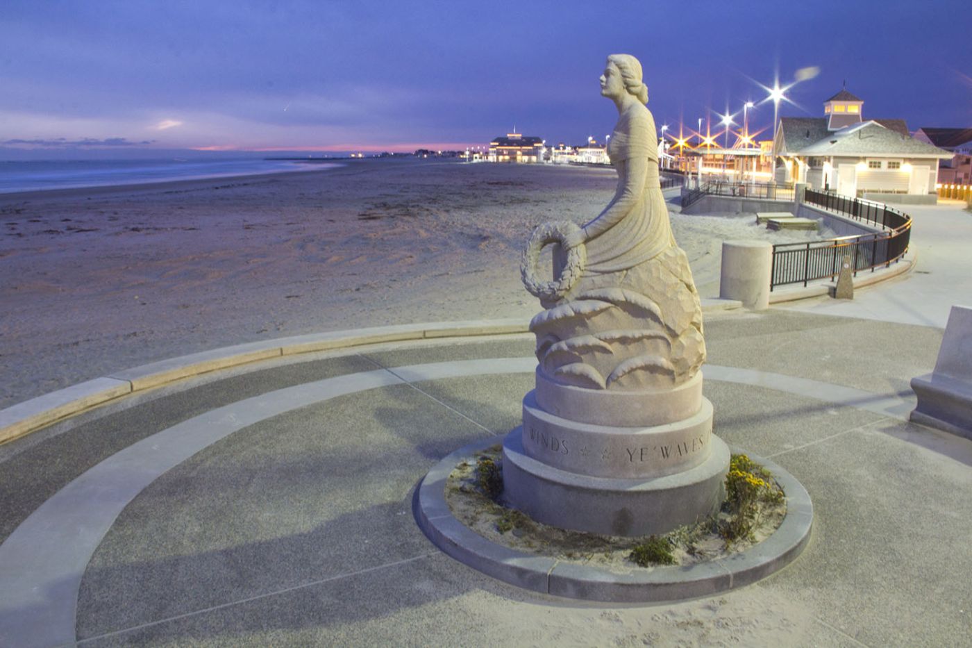 Statue at Hampton Beach State Park