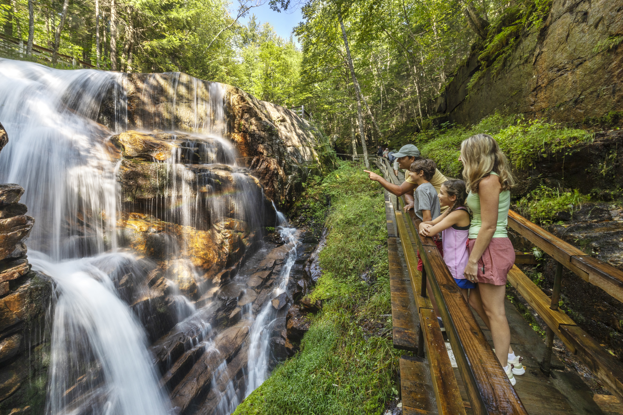 Kids looking at the flume