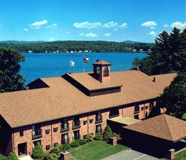 Margate Lakefront Building