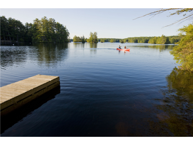 Canoeing on Pawtuckaway Lake, Pawtuckaway State Park.